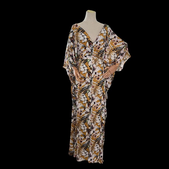 Floral Kaftan V Neck Slit front Size OZ - Picture 5 of 5